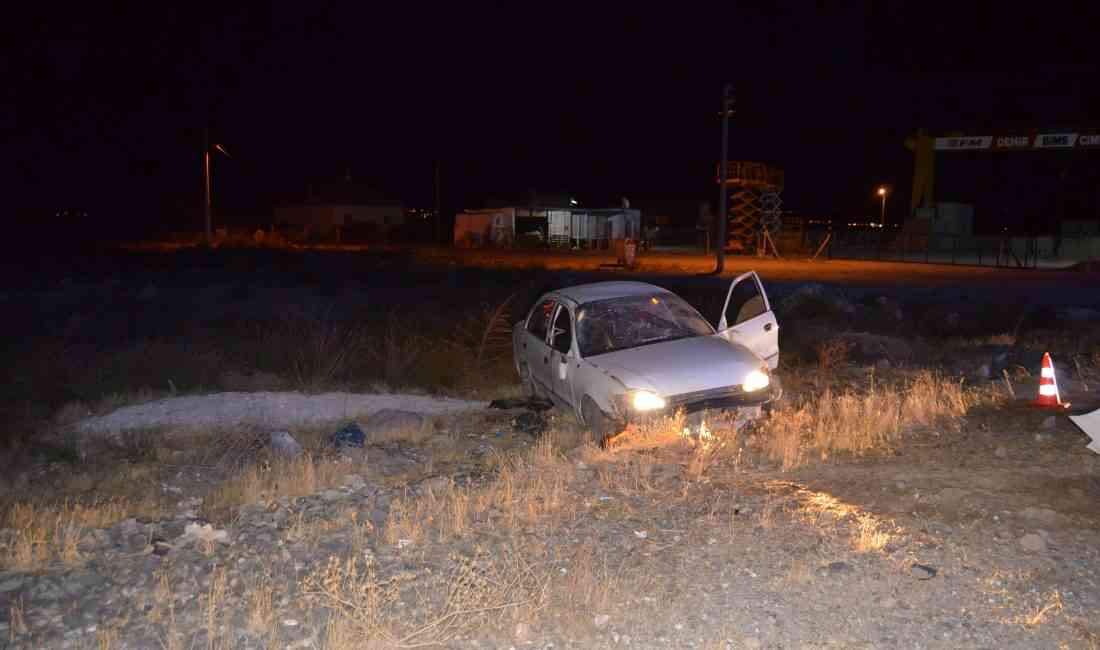 Aksaray’ın Bahçesaray Mahallesi’nde kontrolden çıkan otomobilin takla atması sonucu 35