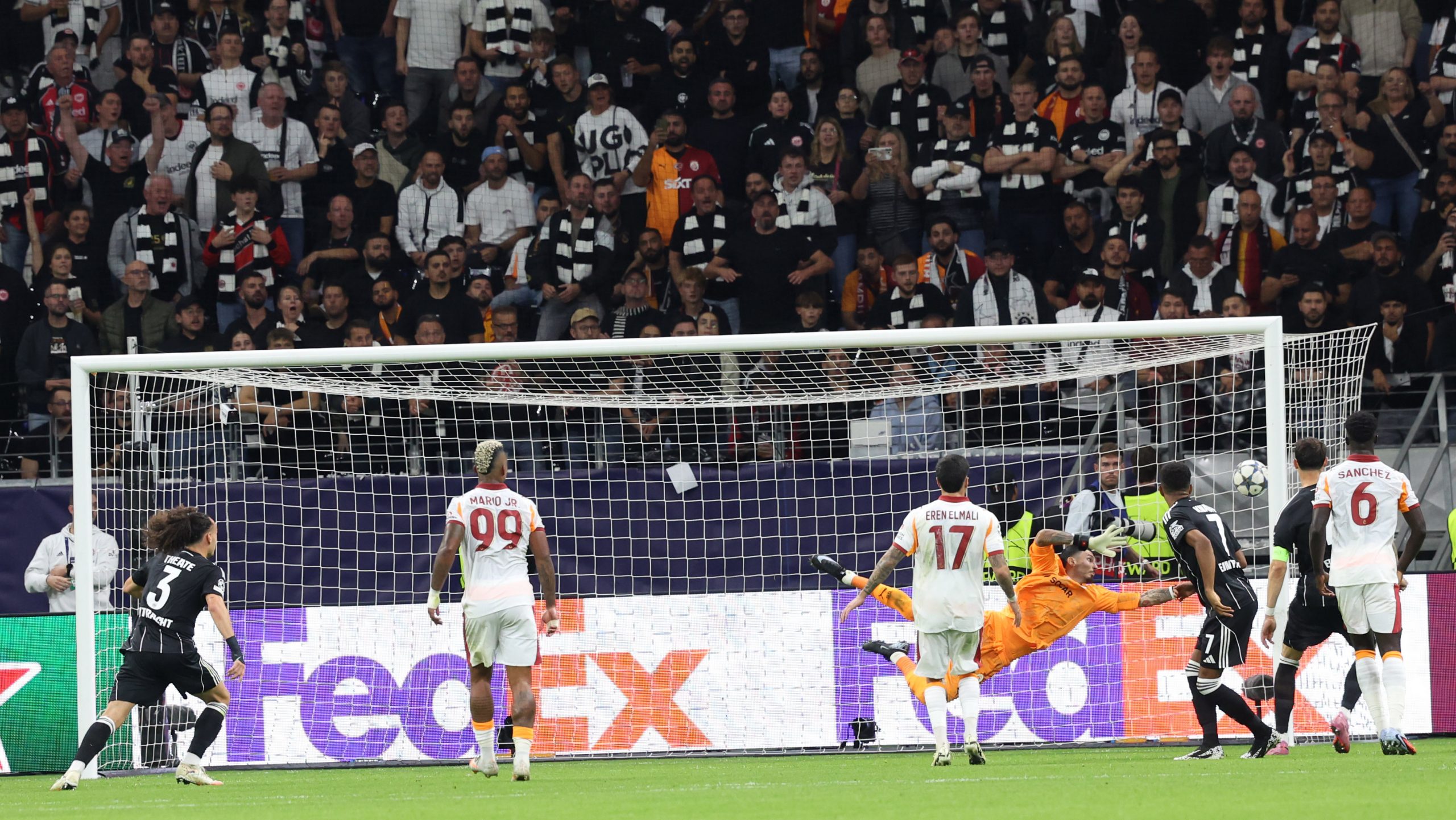 Galatasaray, UEFA Şampiyonlar Ligi’nin ilk haftasında deplasmanda Alman ekibi Eintracht
