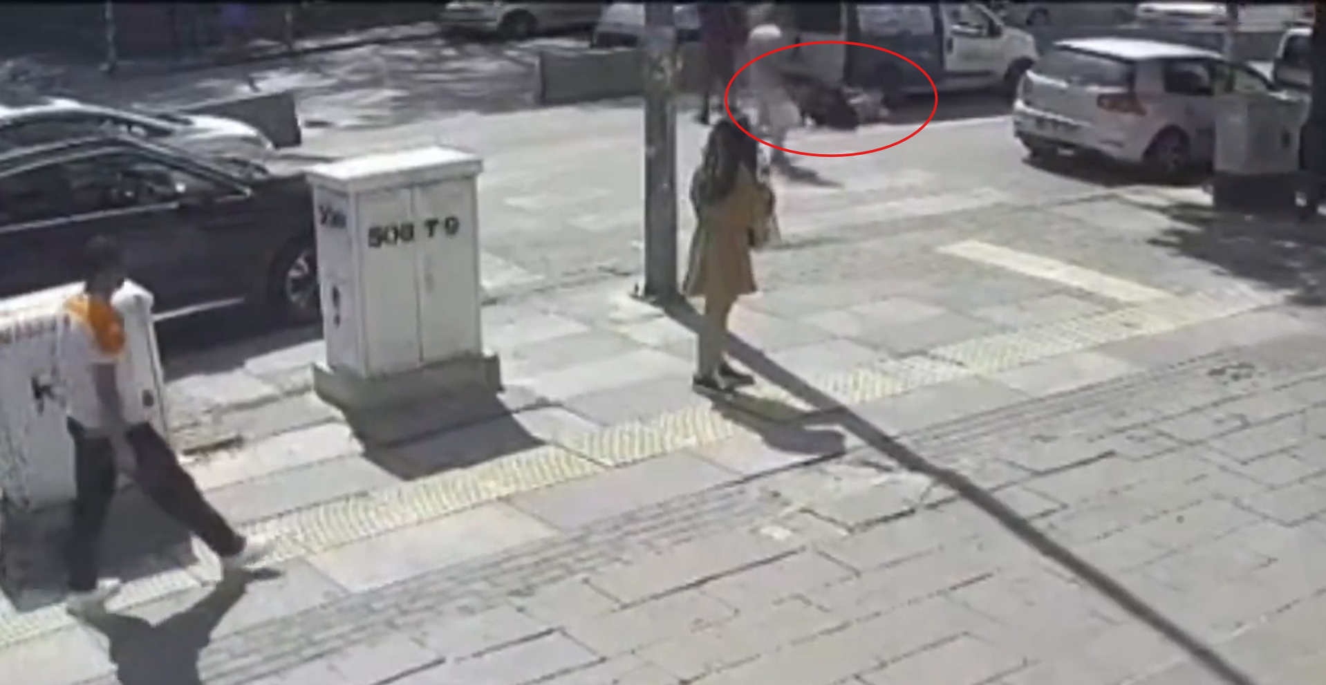 İçişleri Bakanı Ali Yerlikaya, Ankara’da yaşanan kadına yönelik şiddet olayına
