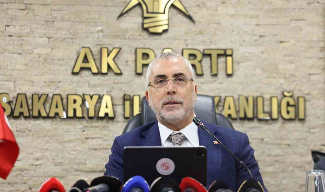 Çalışma ve Sosyal Güvenlik Bakanı Vedat Işıkhan, Sakarya‘da düzenlenen “Hep