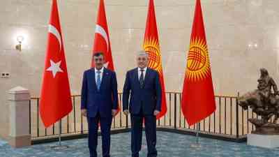 Cumhurbaşkanı Yardımcısı Cevdet Yılmaz, Kırgızistan Bakanlar Kurulu Başkanı Adılbek Kasımaliyev