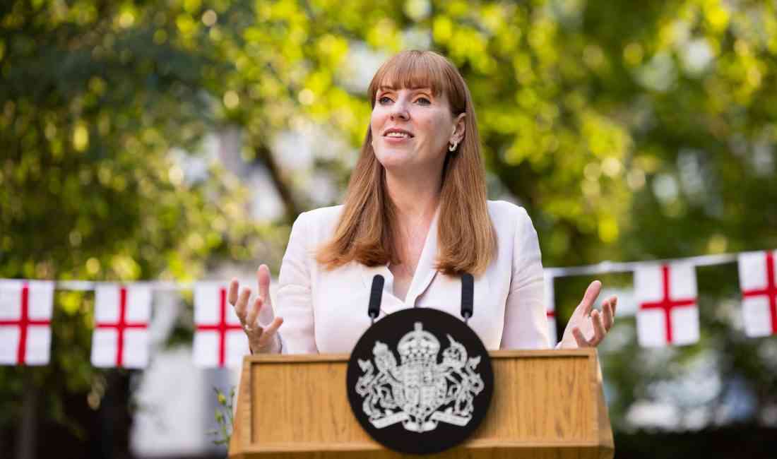 İngiltere Başbakan Yardımcısı ve Konut, Topluluklar ve Yerel Yönetimler Bakanı