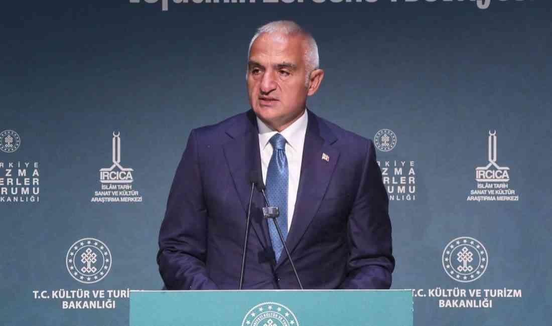 Kültür ve Turizm Bakanı Mehmet Nuri Ersoy, “Yazmaların Peşinde Bir