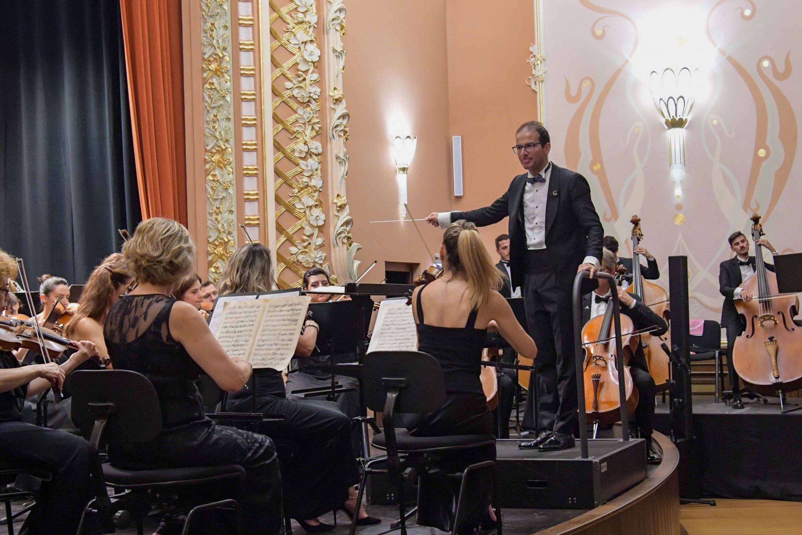 Yunus Emre Enstitüsü’nün desteğiyle, İstanbul Devlet Senfoni Orkestrası, Romanya’da gerçekleştirilen