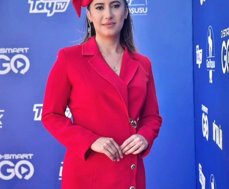 İstanbul Bakırköy’de evinde ölü bulunan yarış spikeri Esen Gök’ün Adli