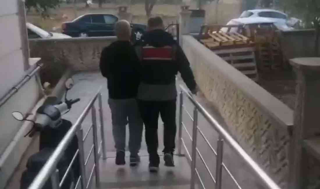 &nbsp; İzmir Cumhuriyet Başsavcılığı koordinesinde jandarma, polis ve MİT’in ortak