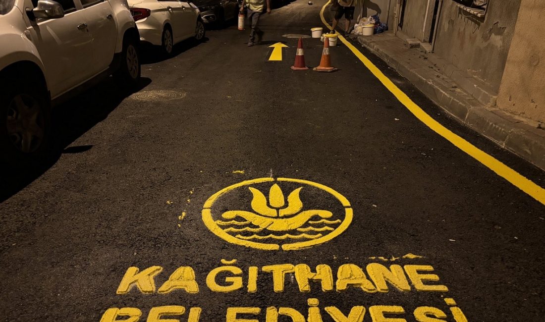 Kağıthane Belediyesi, vatandaşların güvenli ve konforlu ulaşım sağlaması amacıyla yol