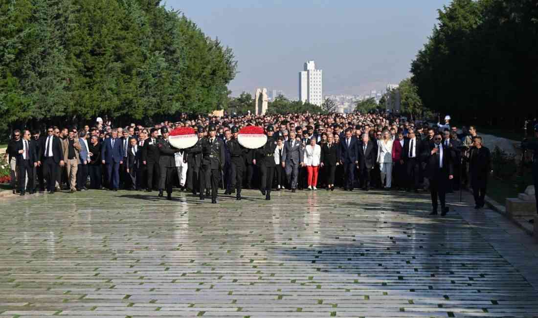 Cumhuriyet Halk Partisi (CHP) Genel Başkanı Özgür Özel, partisinin 102.