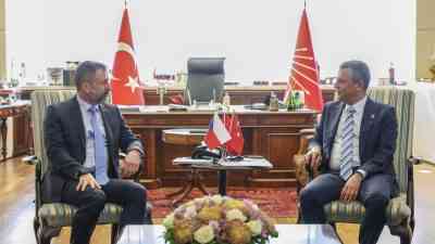 CHP Genel Başkanı Özgür Özel, Çek Cumhuriyeti Büyükelçisi Petr Stapanek