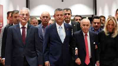 CHP Genel Başkanı Özgür Özel, partisinin kuruluşunun 102’nci yılı kutlamaları