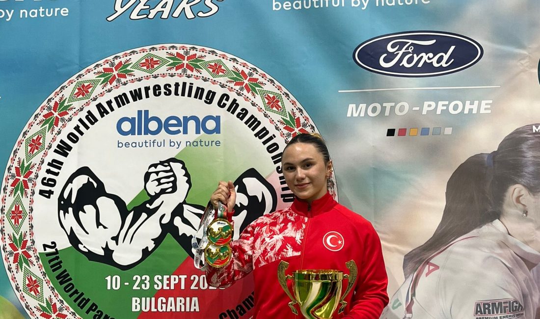 Sancaktepe Belediyesi Spor Kulübü sporcusu Melek Şahin, Bulgaristan’ın Albena kentinde