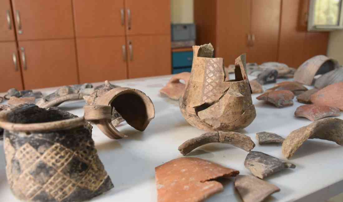 İzmir’in Bayraklı ilçesindeki Eski Smyrna Höyüğü’nde sürdürülen kazılarda 5 bin