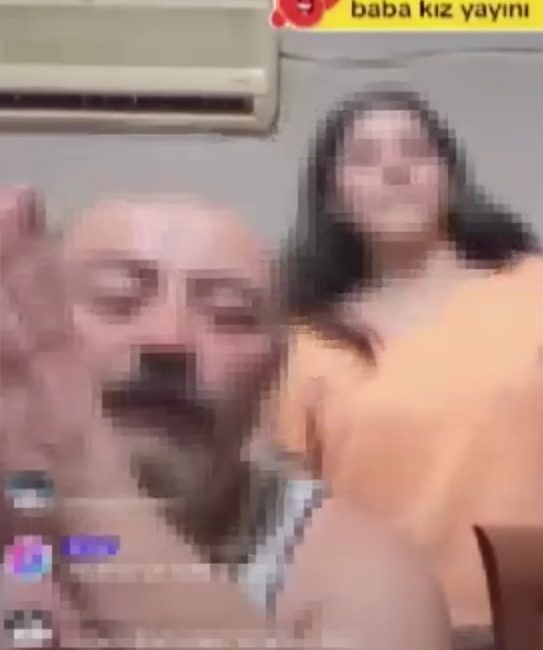 Hatay’ın Erzin ilçesinde, sosyal medya platformu TikTok üzerinden yaptığı yayında