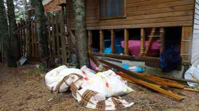 Uludağ’da Milli Parklar Müdürlüğü tarafından yaptırılıp sezonluk kiraya verilen 200