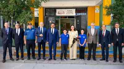 Yalova Valisi Dr. Hülya Kaya, Çınarcık Hüdaverdi Aydın İlkokulunu ziyaret