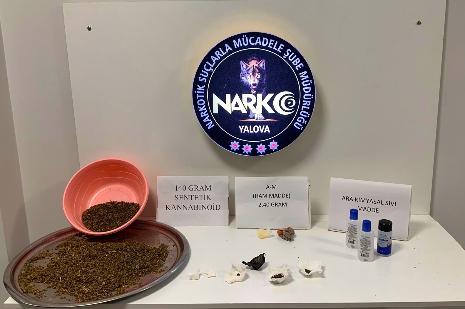 Yalova Emniyet Müdürlüğü Narkotik Suçlarla Mücadele Şube Müdürlüğü ekipleri, 01-15