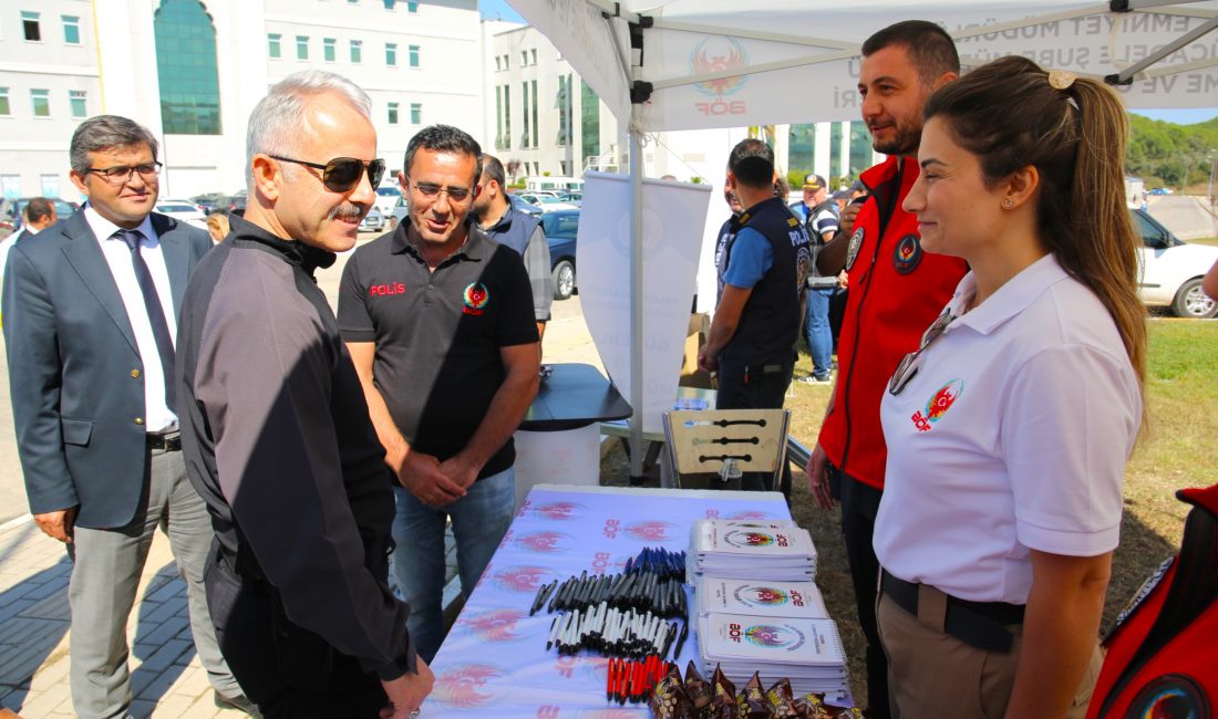   2025-2026 eğitim-öğretim döneminin başlamasıyla birlikte Yalova Üniversitesi’nde anlamlı bir