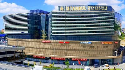 İstanbul Büyükşehir Belediyesi’ne (İBB) yönelik yolsuzluk soruşturması kapsamında gözaltına alınan