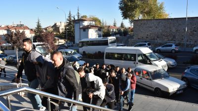 Nevşehir merkezli 19 ilde düzenlenen eş zamanlı operasyonda, sahte kripto