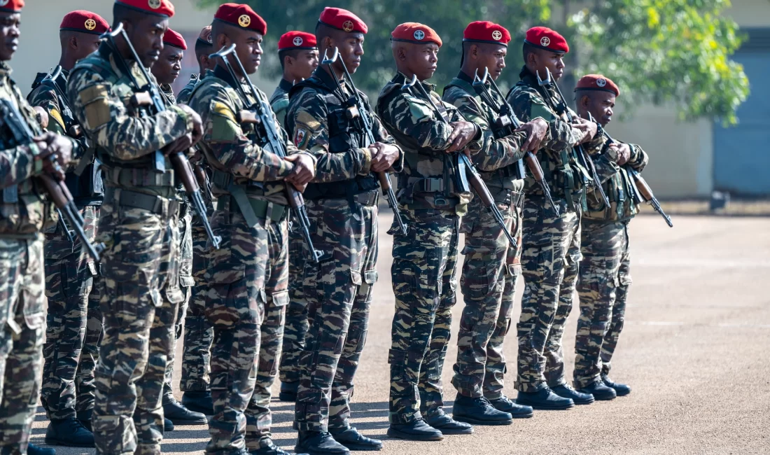 Madagaskar’da hükümet karşıtı protestoların ardından ordu, yönetime el koyduğunu açıkladı.