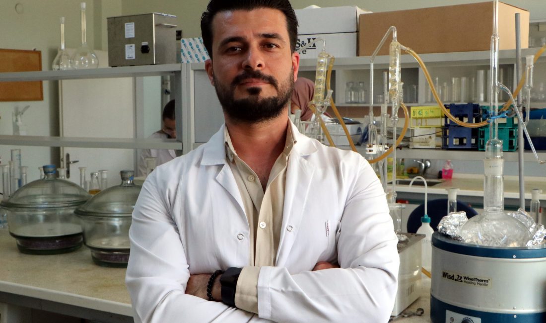 Adana’da Geliştirilen Nanoteknolojik Doğal Koruma Sistemi Gıdaların Raf Ömrünü Uzatıyor Adana’da Çukurova Üniversitesi (ÇÜ) Su Ürünleri Fakültesi Öğretim Üyesi Doç.