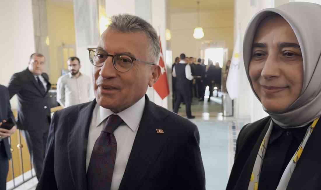 AK Parti Grup Başkanı Abdullah Güler ve Grup Başkanvekili Özlem