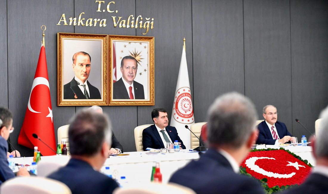 Ankara’da Sahipsiz Sokak Hayvanları İçin Değerlendirme Toplantısı Düzenlendi Ankara’da, 5199 Sayılı Hayvanları Koruma Kanunu kapsamında sahipsiz sokak hayvanlarına