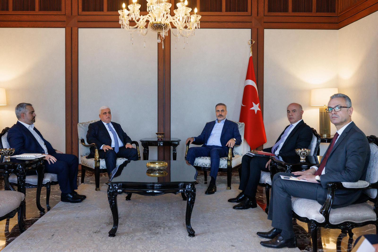 Dışişleri Bakanı Hakan Fidan, Haşdi Şabi Komisyonu Başkanı Falih el-Feyyad’ı