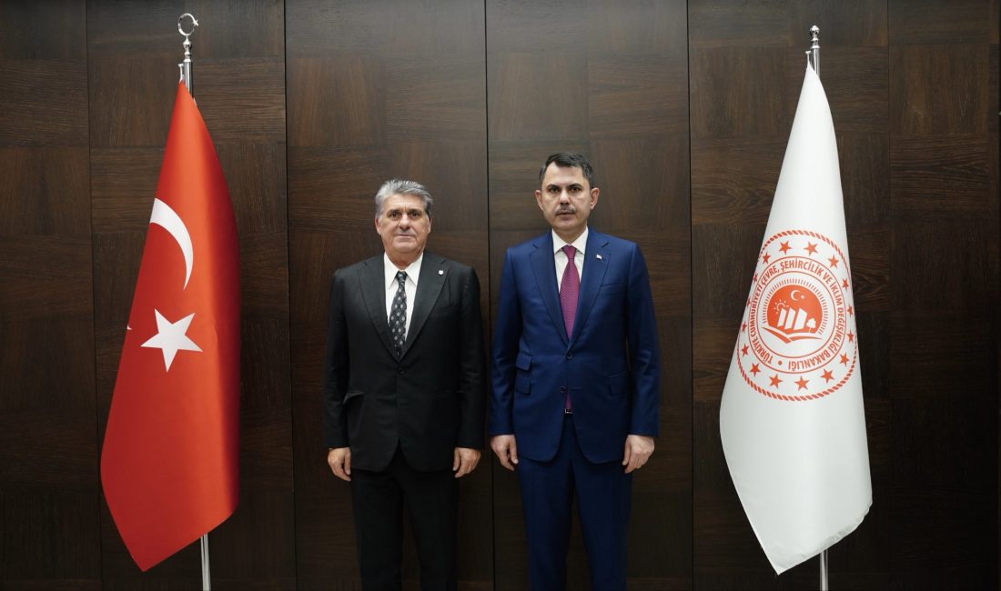 Bakan Murat Kurum, Beşiktaş Başkanı Serdal Adalı İle Görüştü Çevre, Şehircilik ve İklim Değişikliği Bakanı Murat Kurum, Beşiktaş Jimnastik