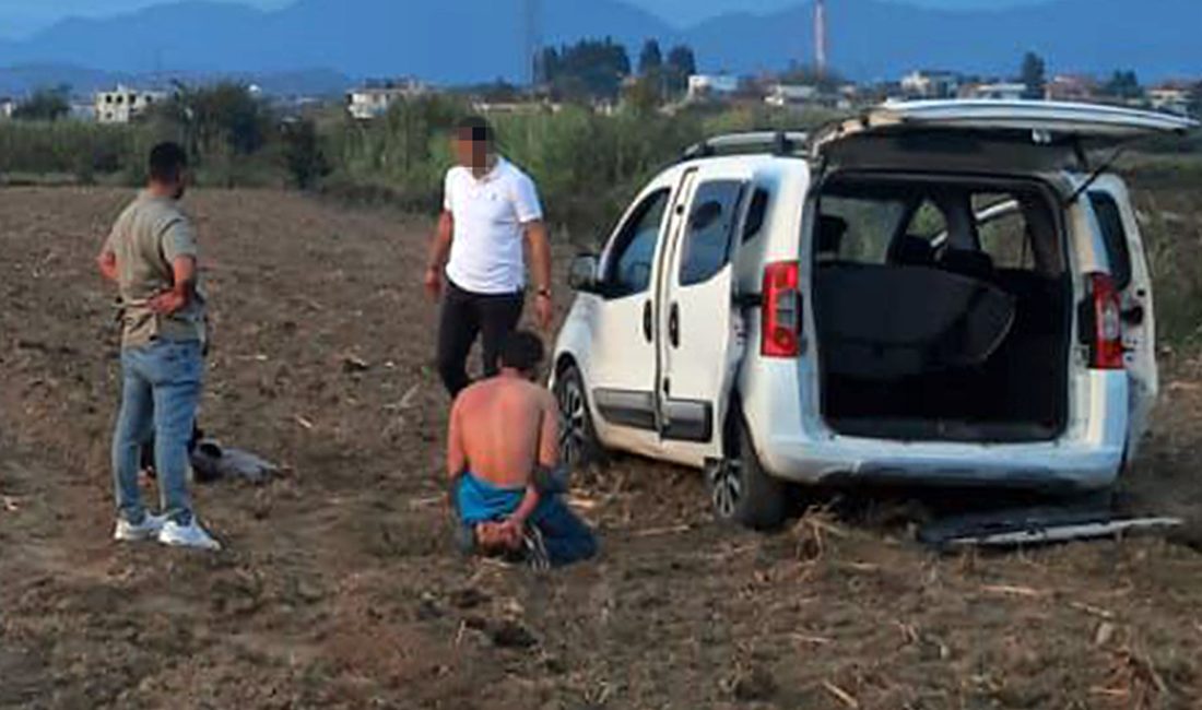 Manavgat’ta 2 Firari ve Beraberlerindeki Şüpheli Jandarma Operasyonuyla Yakalandı Antalya’nın Manavgat ilçesinde, hırsızlık ve uyuşturucu ticaretinden hükümlü iki firari