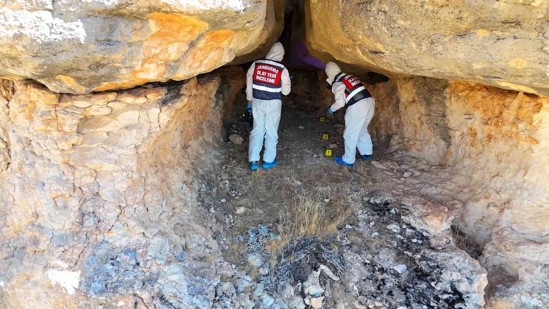 Diyarbakır’ın Çermik ilçesinde 2015 yılında mağarada yakılmış halde bulunan Gülizar