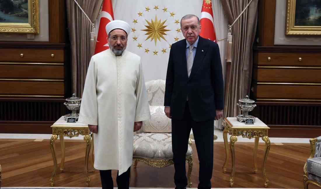 Cumhurbaşkanı Recep Tayyip Erdoğan, Diyanet İşleri Başkanı Safi Arpaguş’u Cumhurbaşkanlığı