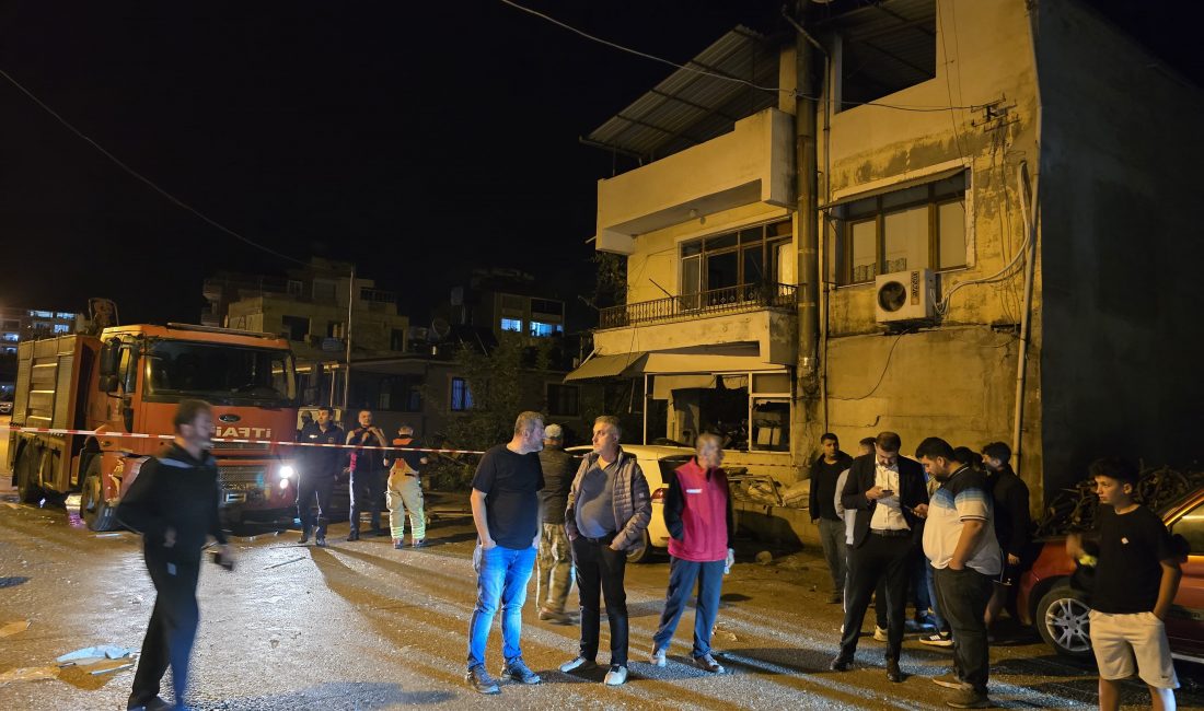 Hatay’ın Samandağ ilçesinde bir ekmek fırınında meydana gelen patlamada, iş