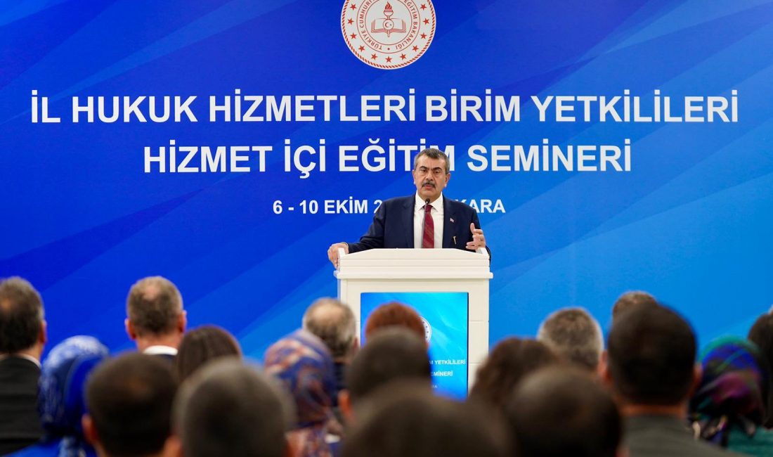 Milli Eğitim Bakanı Yusuf Tekin, sendikal faaliyetlerin sınırına dikkat çekti
