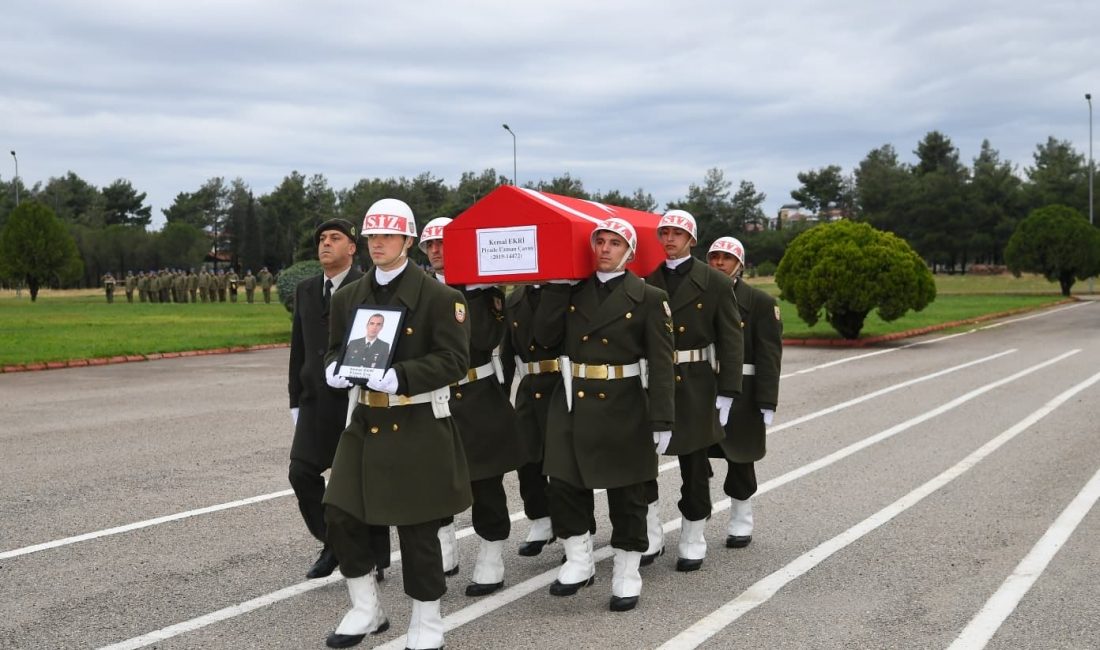   Balıkesir’in Edremit ilçesinde, cezaevi firarisi Mustafa Emlik tarafından gasbedilerek