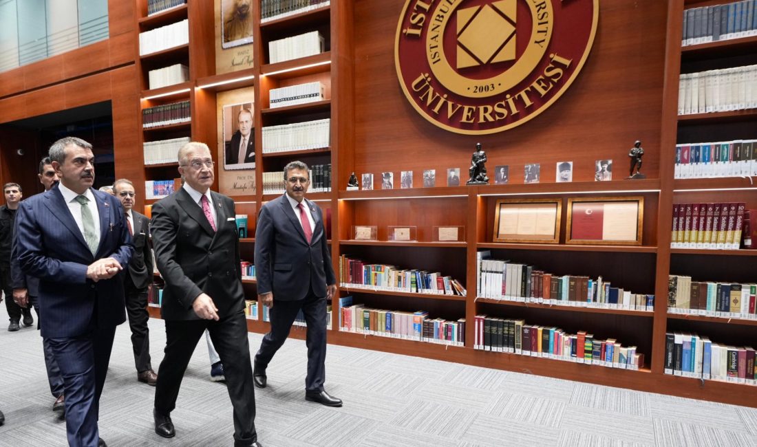 Bakan Yusuf Tekin: “Türkiye Yüzyılı Maarif Modeli ile Eğitimde Yeni Bir Dönem Başlıyor” Millî Eğitim Bakanı Yusuf Tekin, İstanbul Aydın Üniversitesi’nin 2025-2026 Akademik