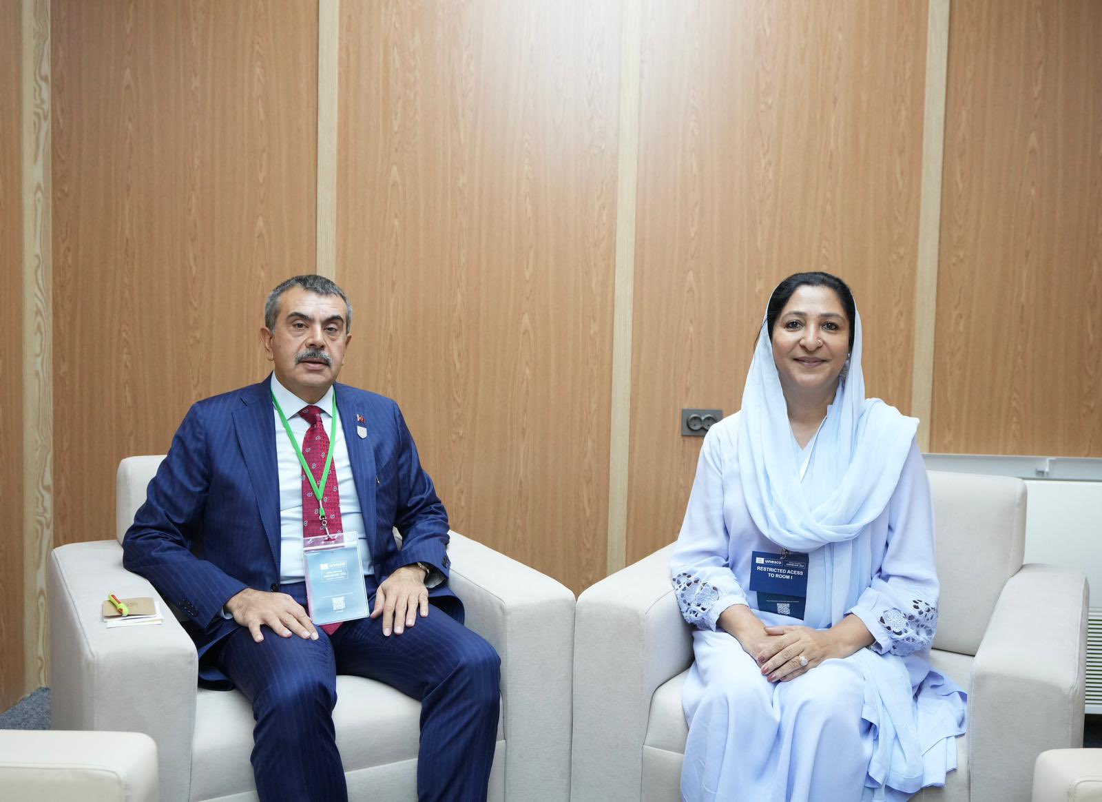 Milli Eğitim Bakanı Yusuf Tekin, UNESCO’nun 43’üncü Genel Konferansı kapsamında