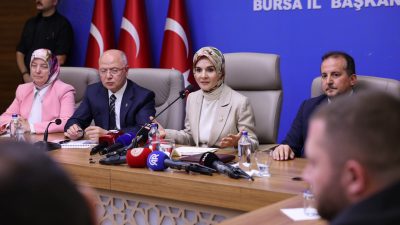 Aile ve Sosyal Hizmetler Bakanı Mahinur Özdemir Göktaş, ziyaretleri kapsamında