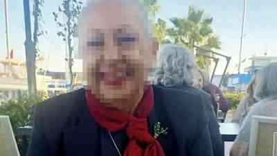 İzmir’in Güzelbahçe ilçesindeki bir yaşlı bakımevinde 86 yaşındaki Fatma Uraz’ın