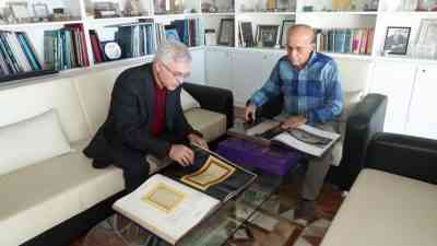 Demirören Yayınları, Prof. Dr. Süleyman Berk tarafından hazırlanan “İlahi Çizgiler: