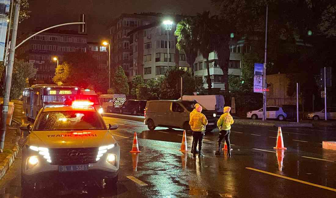 İstanbul’da 29 Ekim Cumhuriyet Bayramı’nın 102’nci yıl dönümü kutlamaları kapsamında