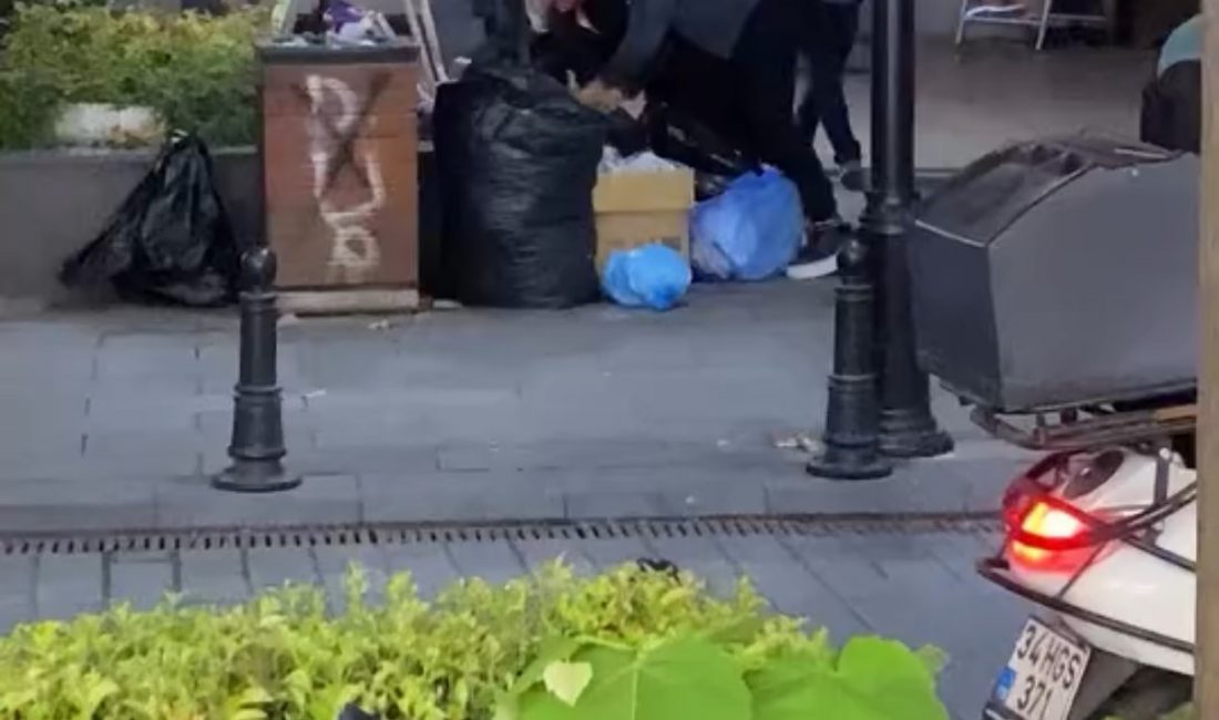   İstanbul Kağıthane’de bir kişi, tartıştığı grup tarafından henüz bilinmeyen