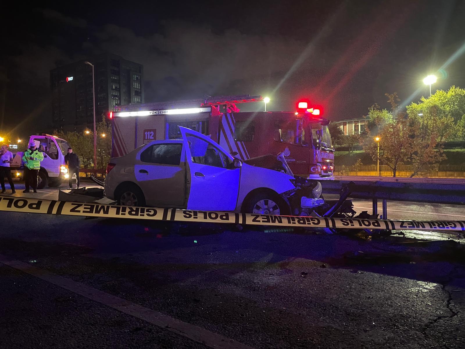 İstanbul Şile Otoyolu’nda meydana gelen kazada, sürücüsünün direksiyon hakimiyetini kaybettiği