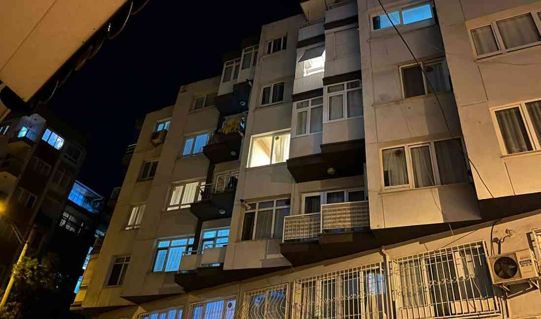 &nbsp; İzmir’in Konak ilçesinde H.M.A. (64), dini nikahla birlikte yaşadığı