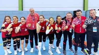 Finlandiya’nın Lahti kentinde başlayan 2025 IBSA Goalball Avrupa Şampiyonası’nda kadın