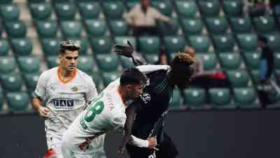 Süper Lig’in 10’uncu haftasında Kocaelispor, sahasında ağırladığı Corendon Alanyaspor’u 2-0