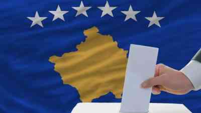 Kosova’da genel seçimlerden birinci çıkan Kendin Karar Al Hareketi’nin (Vetevendosje)