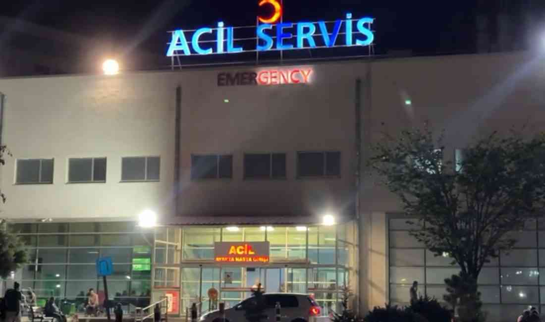 Malatya’da bir düğün salonunda törenin bitmesinin ardından iki arkadaş grubu