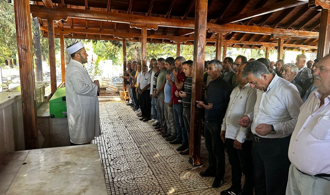 Mersin’in Erdemli ilçesinde tarım işçilerini taşıyan minibüsün şarampole devrilmesi sonucu
