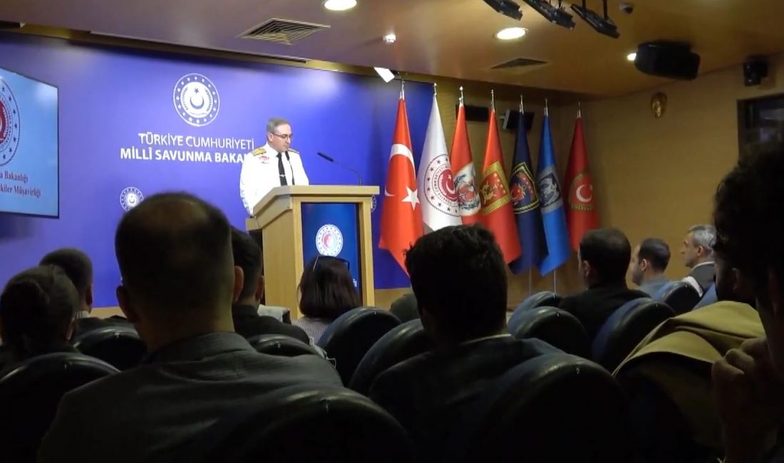 Milli Savunma Bakanlığı (MSB) tarafından savunma alanında görev yapan basın